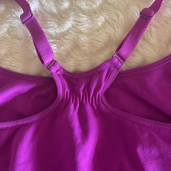 Women’s Sports Bra Under Armour SIZE XL - Picture 8 of 8